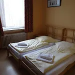 Schaum 2* Дюссельдорф
