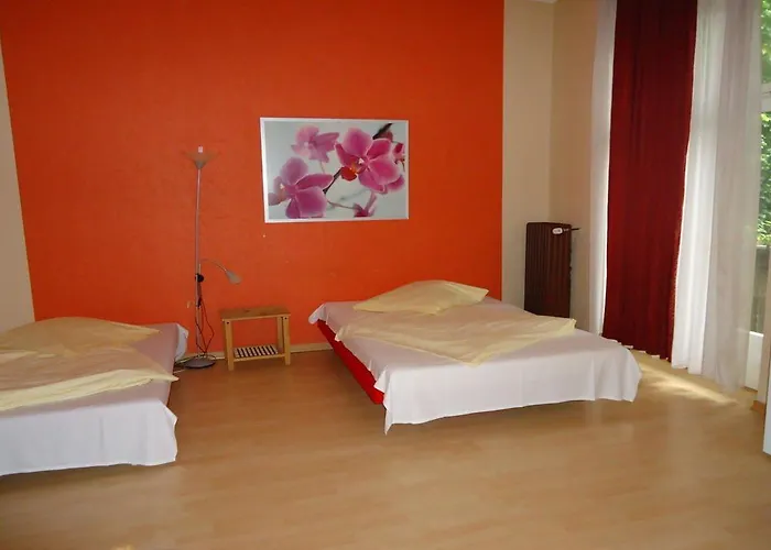 Apart-hotel Schaum 2*