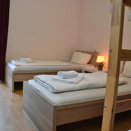 Schaum 2* دوسلدورف