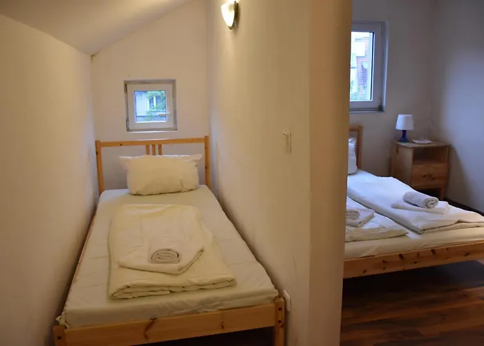 Schaum Apartahotel 2*